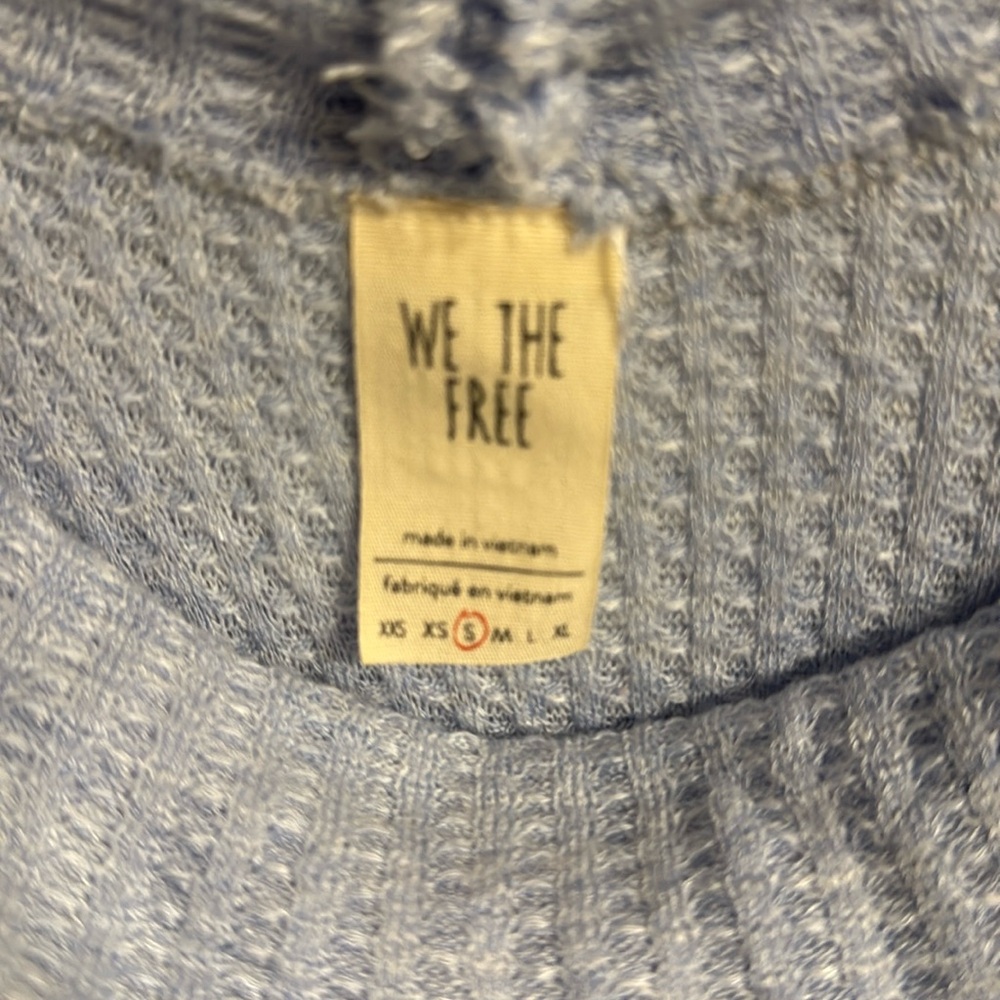 Sleeveless top light, blue free people